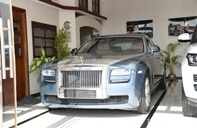 ROLLS ROYCE GHOST- 2013- BLUE- 70 000 KM- GCC SPECS