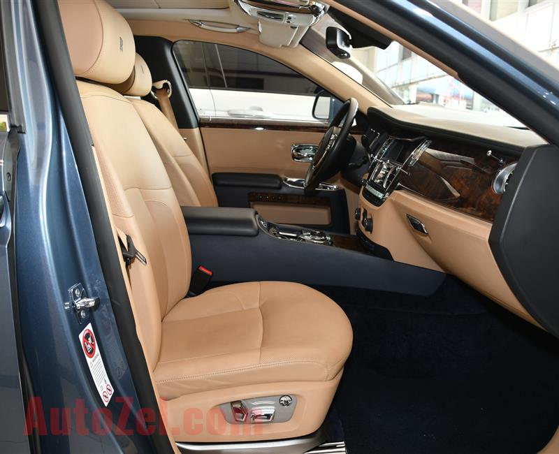 ROLLS ROYCE GHOST- 2013- BLUE- 70 000 KM- GCC SPECS