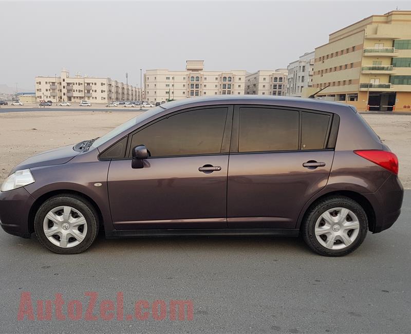 Nissan Tiida 2008