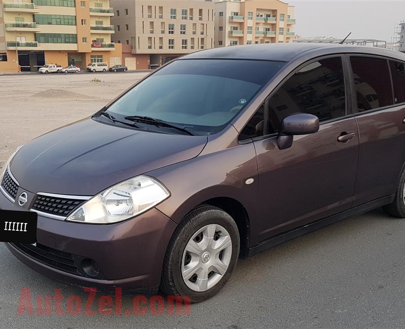 Nissan Tiida 2008