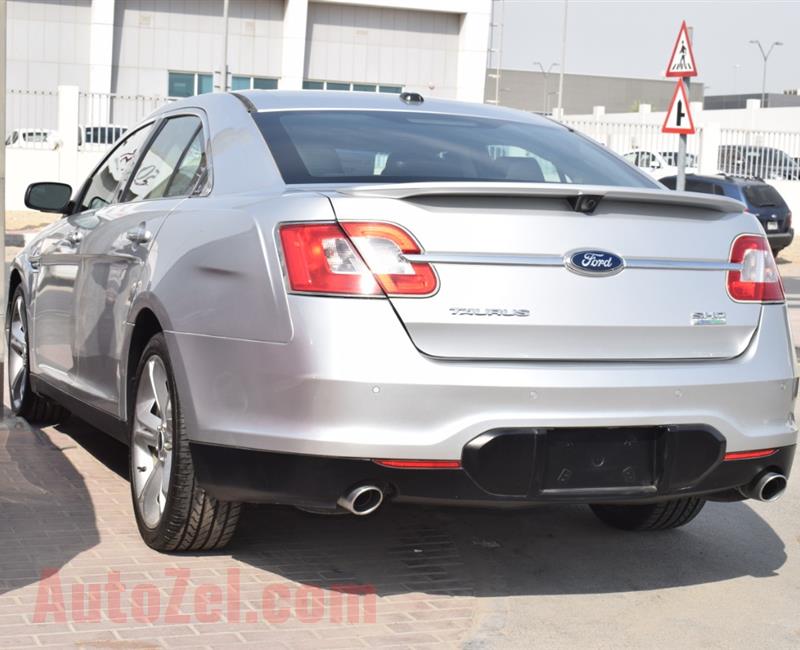 FORD TAURUS- 2012- SILVER- 117 000 KM- GCC