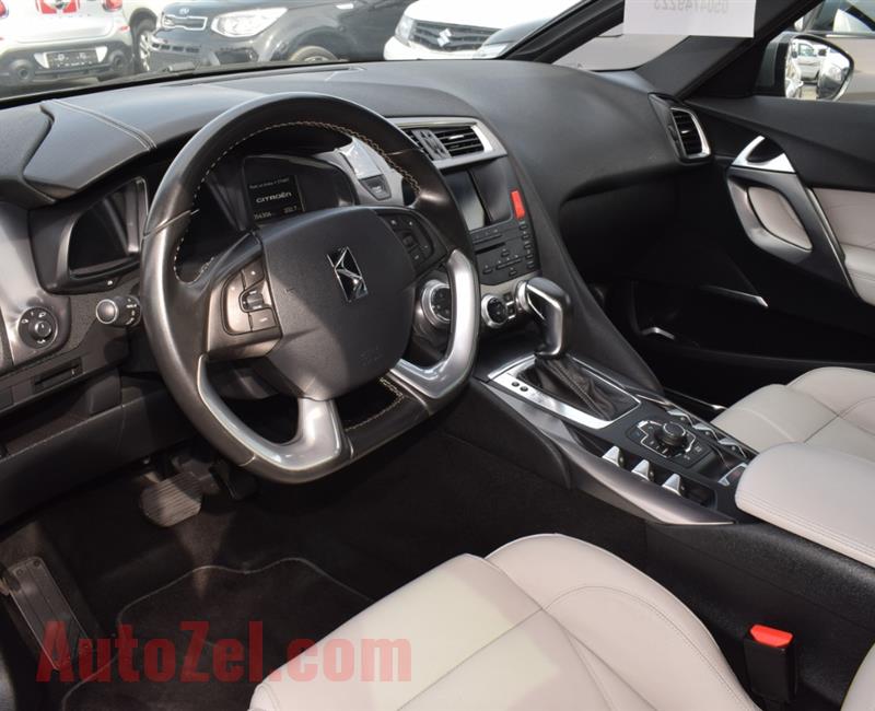 CITROEN DS5- 2015- GREY- 56 000 KM- GCC