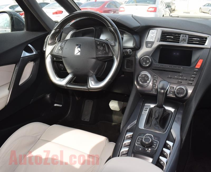 CITROEN DS5- 2015- GREY- 56 000 KM- GCC