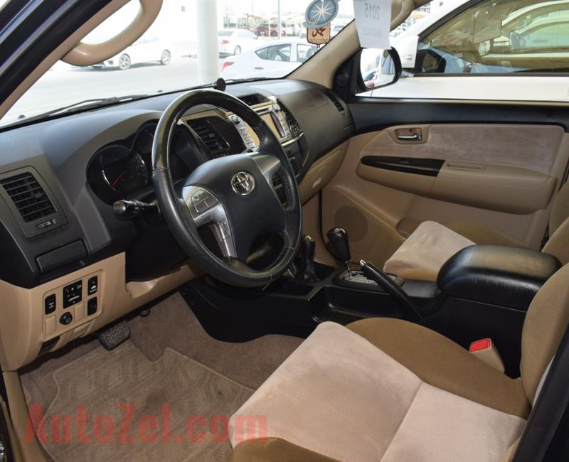 TOYOTA FORTUNER- 2015- GREY- 102 000 KM- GCC