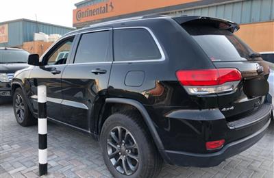 Jeep Grand Cherokee, Laredo 2014 model 