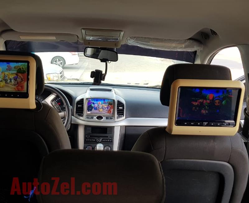 Chevrolet Captiva model 2012 Perfect inside and outside the screen Android new tires 