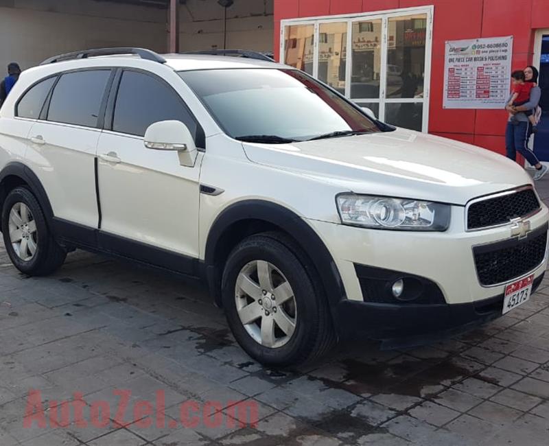 Chevrolet Captiva model 2012 Perfect inside and outside the screen Android new tires 