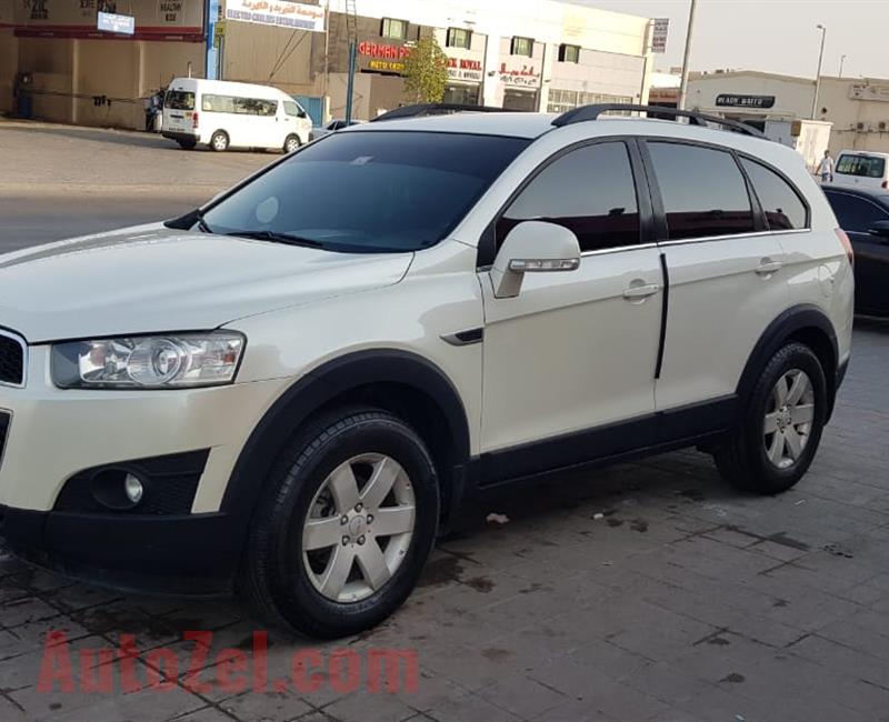 Chevrolet Captiva model 2012 Perfect inside and outside the screen Android new tires 