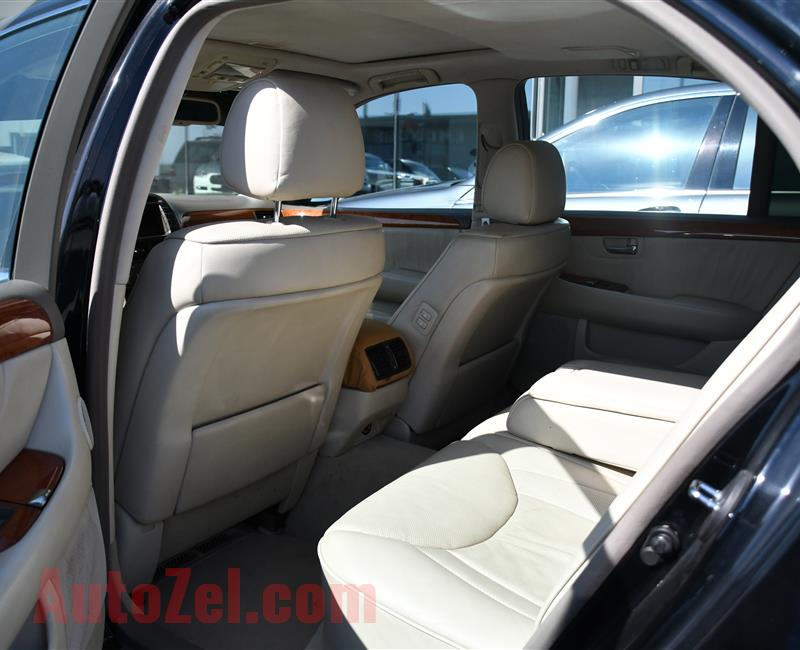 LEXUS LS430- 2006- BLACK- 200 000 KM- GCC SPECS