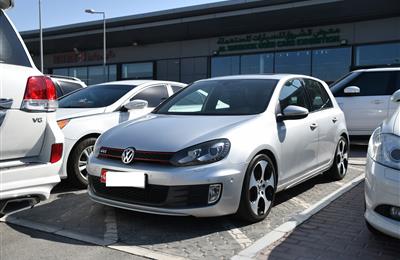 VOLKSWAGEN GTI- 2013- SILVER- 200 000 KM- GCC SPECS