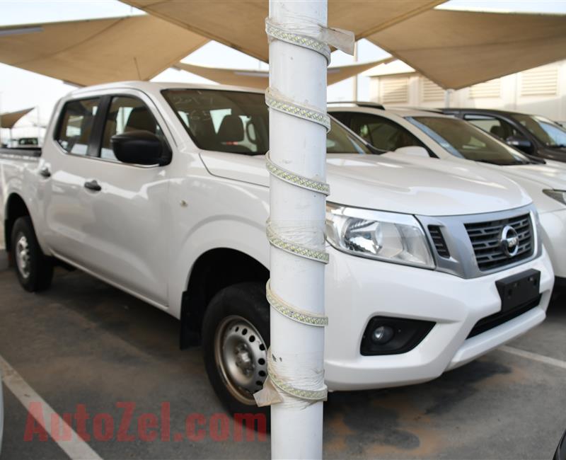 NISSAN NAVARA- 2017- WHITE- 50 000 KM- GCC, MANUAL GEAR