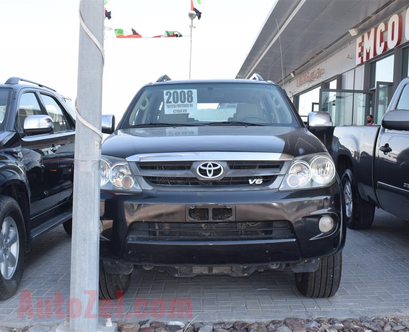 TOYOTA FORTUNER SR5- 2008- BLACK- 421 000 KM- GCC