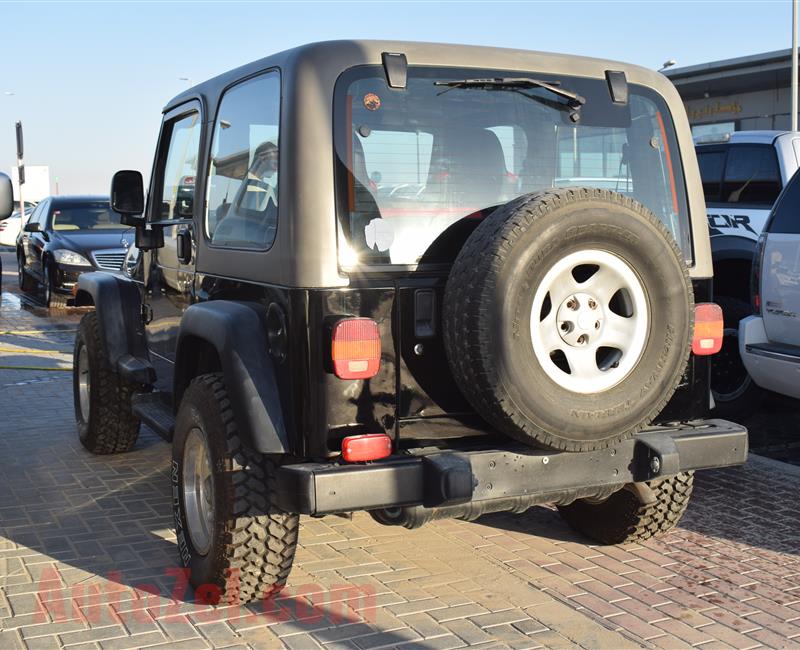 JEEP WRANGLER- 2004- BLACK/GREY- 161 000 KM