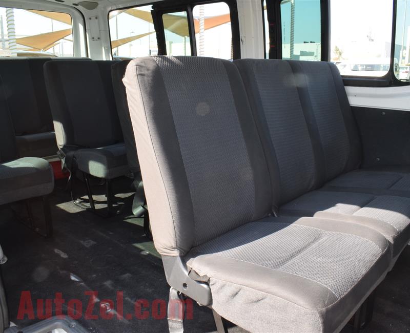 NISSAN URVAN- 2014- WHITE- 97 000 KM- GCC SPECS