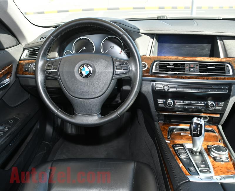 BMW 730Li- 2014- GOLD- 123 000 KM- GCC SPECS