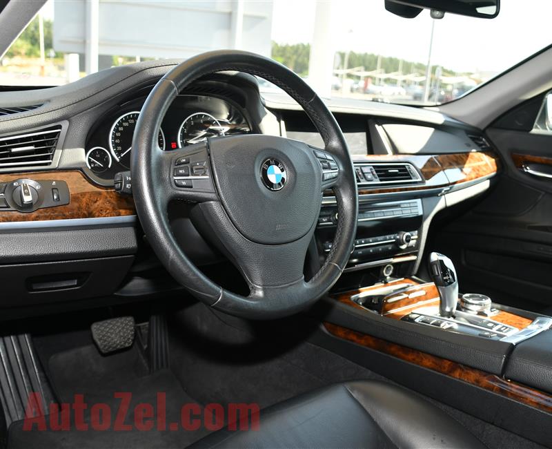 BMW 730Li- 2014- GOLD- 123 000 KM- GCC SPECS