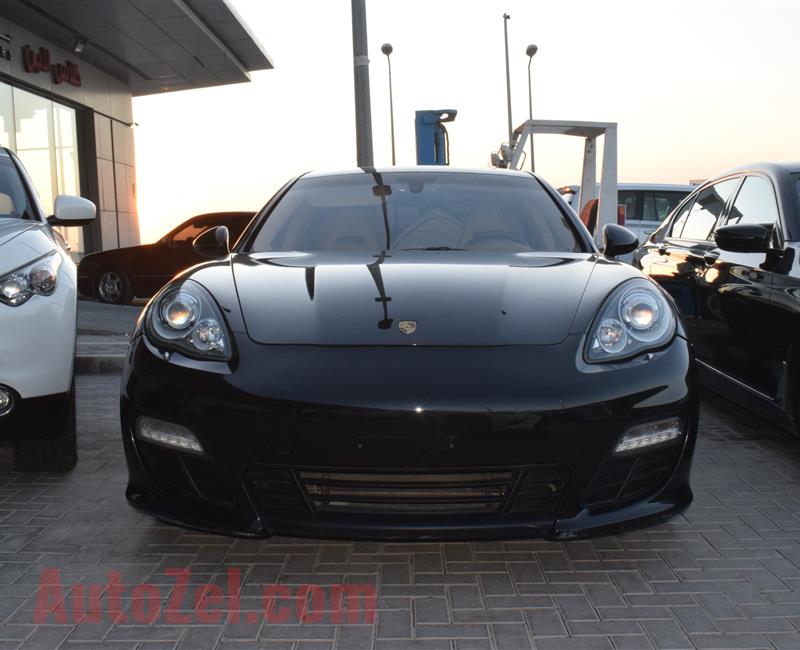 PORSCHE PANAMERA- 2011- BLACK- 90 000 KM- GCC