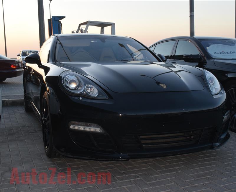 PORSCHE PANAMERA- 2011- BLACK- 90 000 KM- GCC