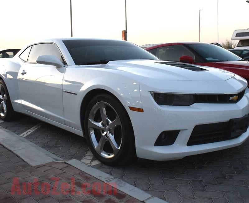 CHEVROLET CAMARO- 2015- WHITE- 100 000 KM- GCC