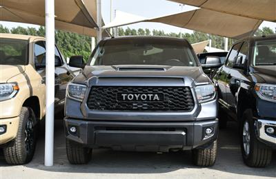 TOYOTA TUNDRA SR5- 2018- GREY- 23 000 MILEAGE- AMERICAN...