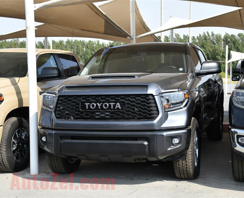 TOYOTA TUNDRA SR5- 2018- GREY- 23 000 MILEAGE- AMERICAN SPECS