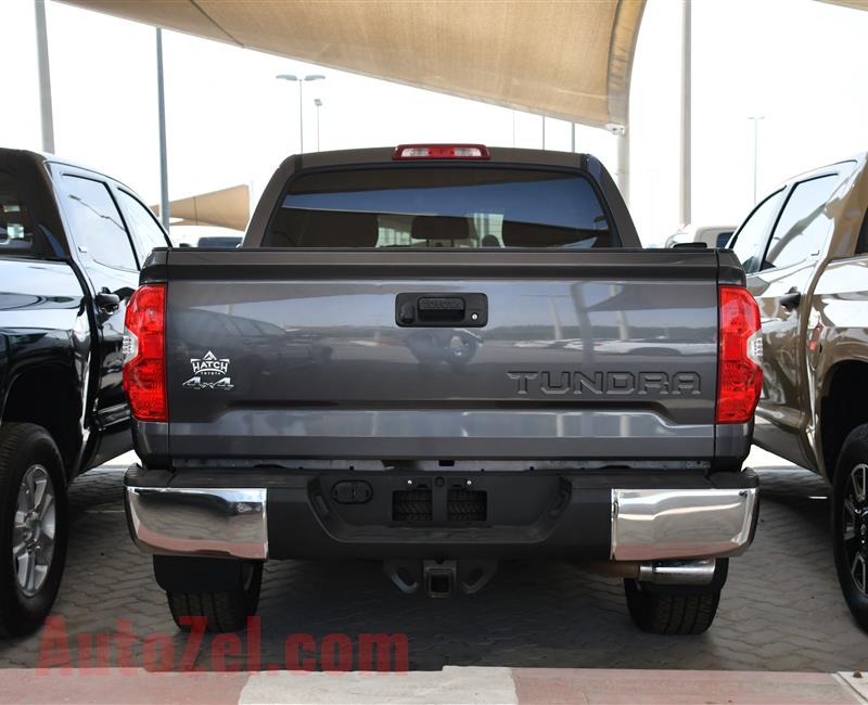 TOYOTA TUNDRA SR5- 2018- GREY- 23 000 MILEAGE- AMERICAN SPECS