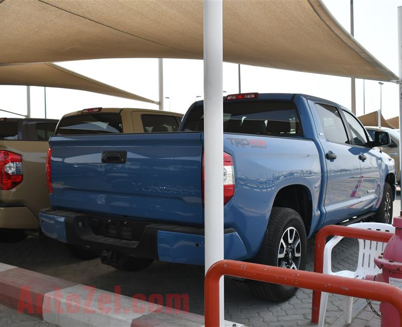 TOYOTA TUNDRA TRD SR5- 2018- BLUE- 42 000 MILEAGE- AMERICAN SPECS