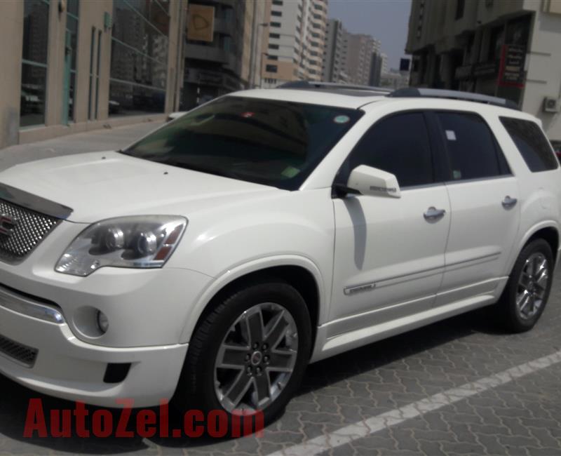 GMC ACADIA DENALI 2012