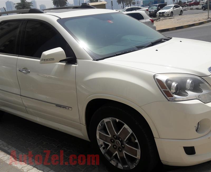 GMC ACADIA DENALI 2012