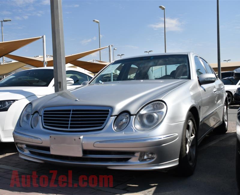 MERCEDES-BENZ E300- 2004- SILVER- 120 000 KM- GCC SPECS