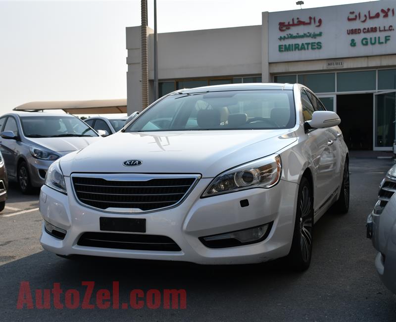 KIA CADENZA- 2013- WHITE- 156 000 KM- GCC SPECS