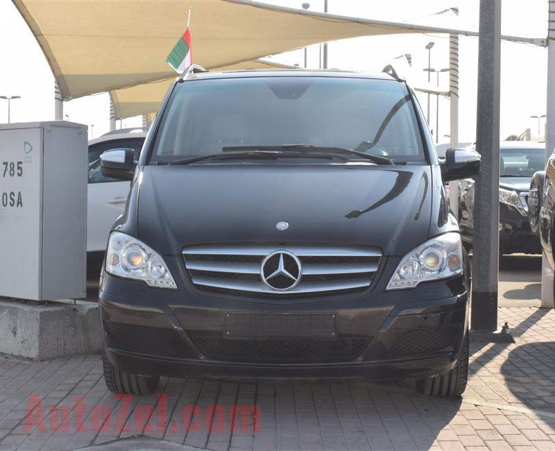 MERCEDES-BENZ VIANO- 2014- BLACK- 129 000 KM- GCC SPECS