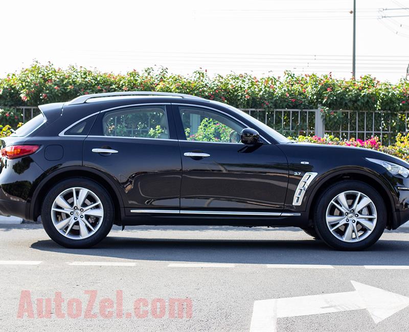 INFINITI QX70- 2016- BLACK- 86 828 KM- GCC SPECS