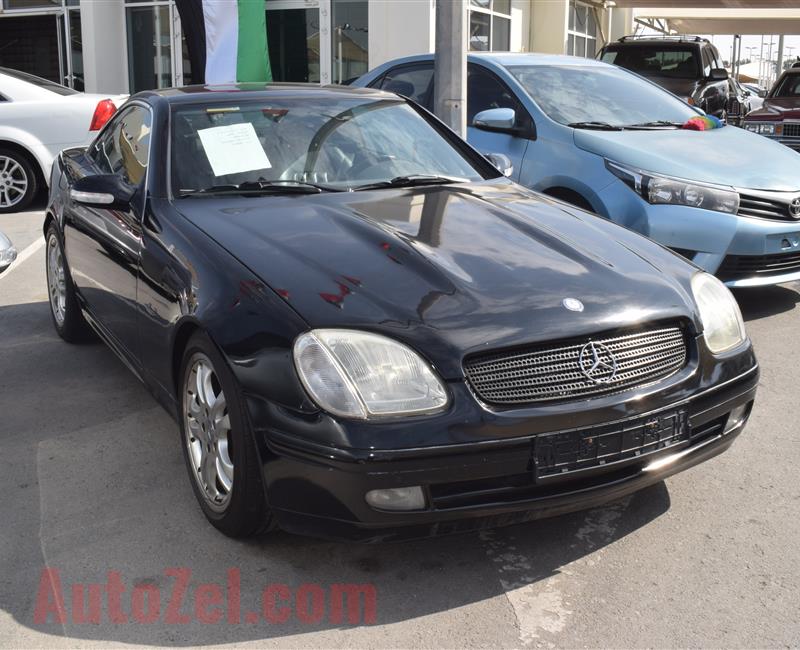 MERCEDES-BENZ SLK- 2004- BLACK- 152 000 KM- GCC