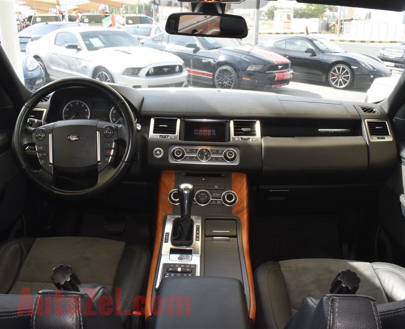 RANGE ROVER SPORT HSE- 2012- SILVER- 382 000 KM- GCC