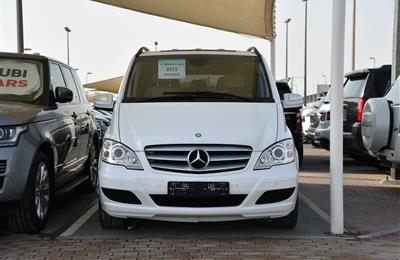 MERCEDES-BENZ VIANO- 2013- WHITE- 136 000 KM- GCC SPECS