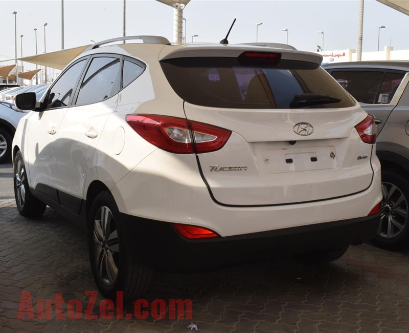 HYUNDAI TUCSON- 2014- WHITE- 40 000 KM- KOREAN SPECS