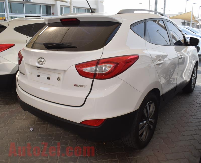 HYUNDAI TUCSON- 2014- WHITE- 40 000 KM- KOREAN SPECS