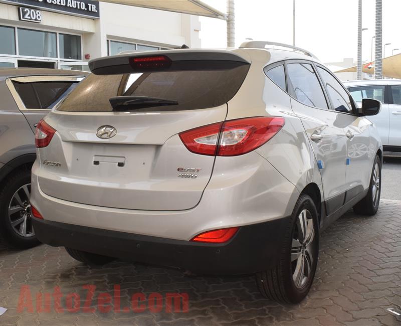 HYUNDAI TUCSON- 2015- SILVER-65 000 KM- KOREAN SPECS