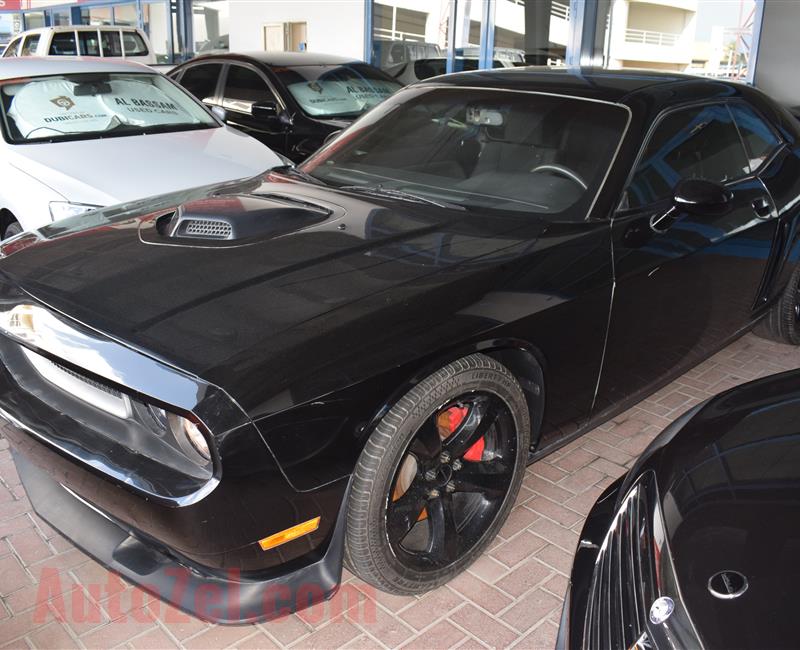 DODGE CHALLENGER- 2014- BLACK- 26 000 MILEAGE- AMERICAN SPECS, MANUAL GEAR