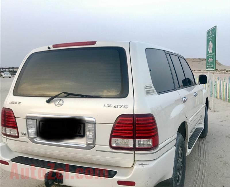 للبيع لكزس lx470 ماشي 116 الف فقط