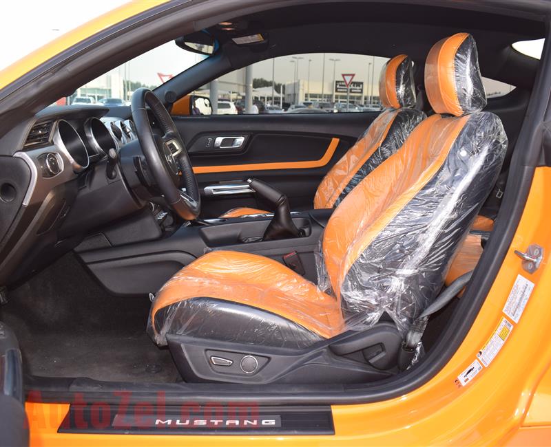 FORD MUSTANG- 2018- ORANGE- 14 000 MILES- AMERICAN SPECS