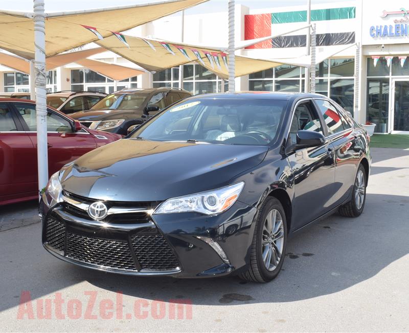 TOYOTA CAMRY- 2017- GREEN- 62 000 KM- CALL FOR PRICE