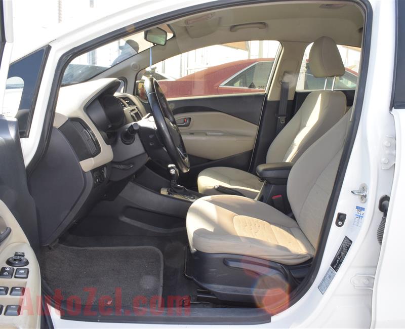 KIA RIO- 2015- WHITE- 103 000 KM- CALL FOR PRICE