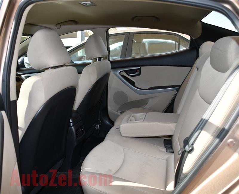 HYUNDAI ELANTRA- 2015- BROWN- 1 100 KM- GCC SPECS