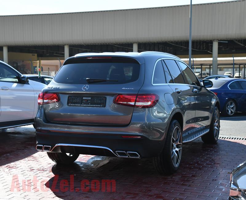 MERCEDES-BENZ GLC300- 2017- GRAY- 12 000 KM- GCC SPECS