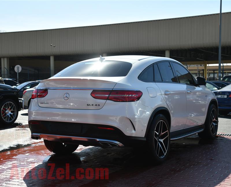 MERCEDES-BENZ GLE43- 2017- WHITE- 62 000 KM- GCC SPECS