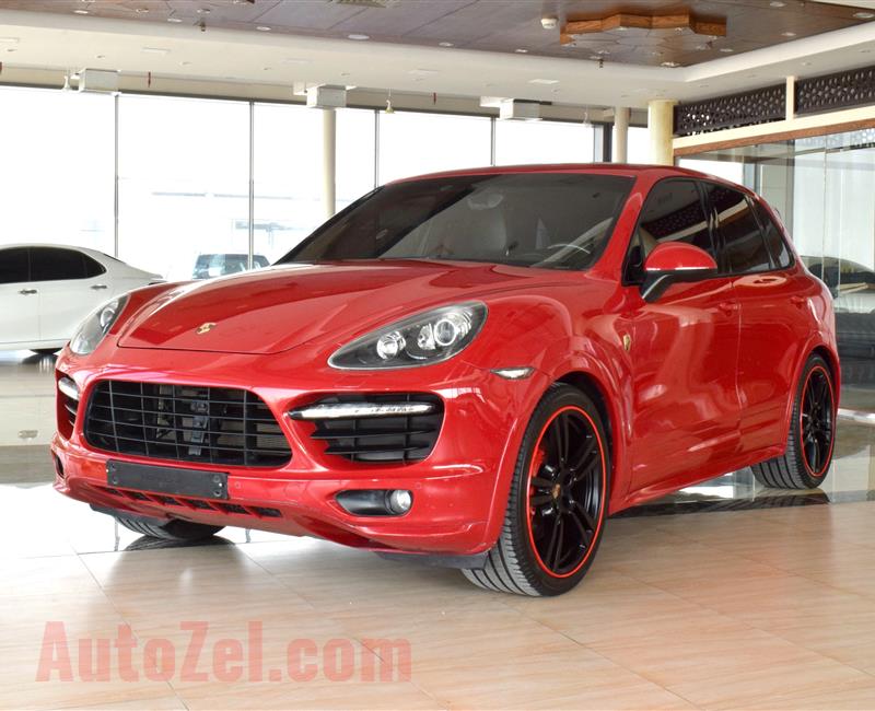 PORSCHE CAYENNE GTS- 2013- RED- 347 000 KM- GCC