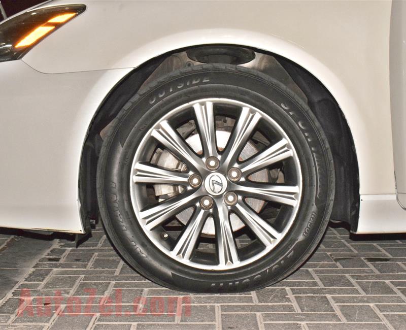 LEXUS ES350- 2009- WHITE- 193 000 KM- GCC