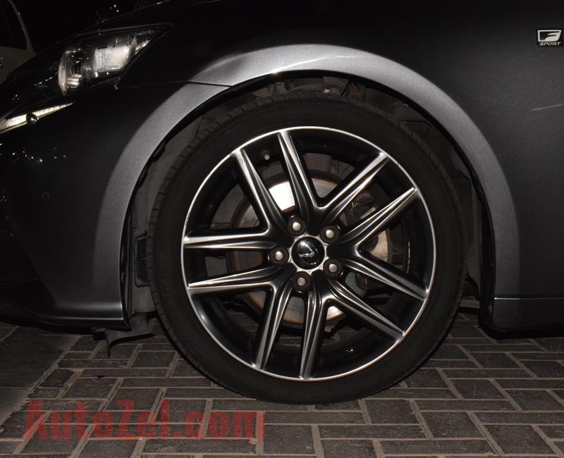 LEXUS IS250- 2015- BLACK- 112 000 KM- GCC